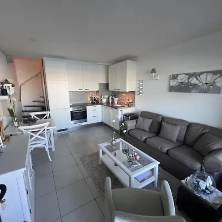 Les Hebrides Sur L'eau *