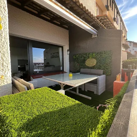 Les Hebrides Sur L'eau Le Barcarès